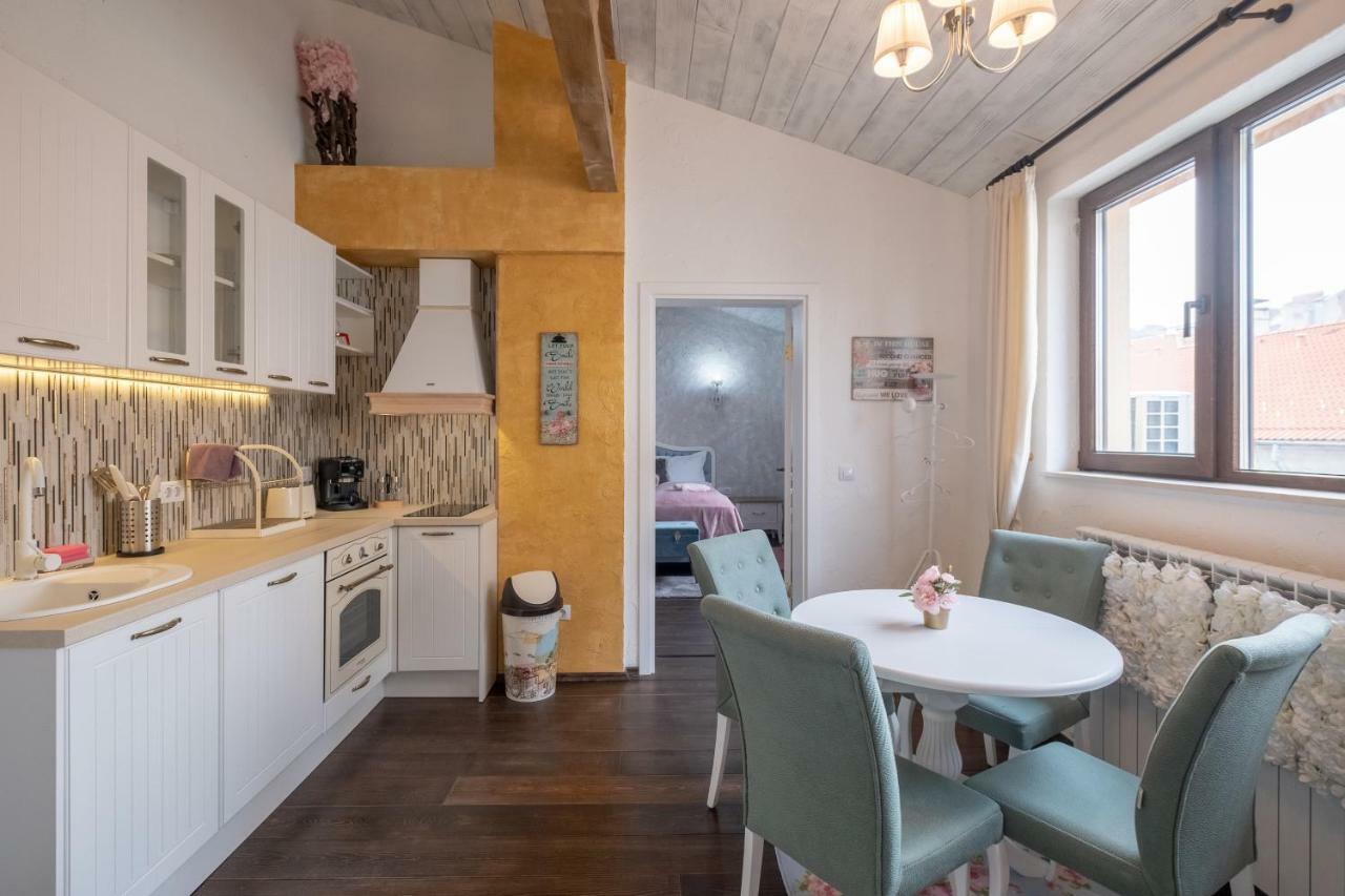 1-Bedroom Designer Apartment On Hristo Belchev Str Sofia Buitenkant foto