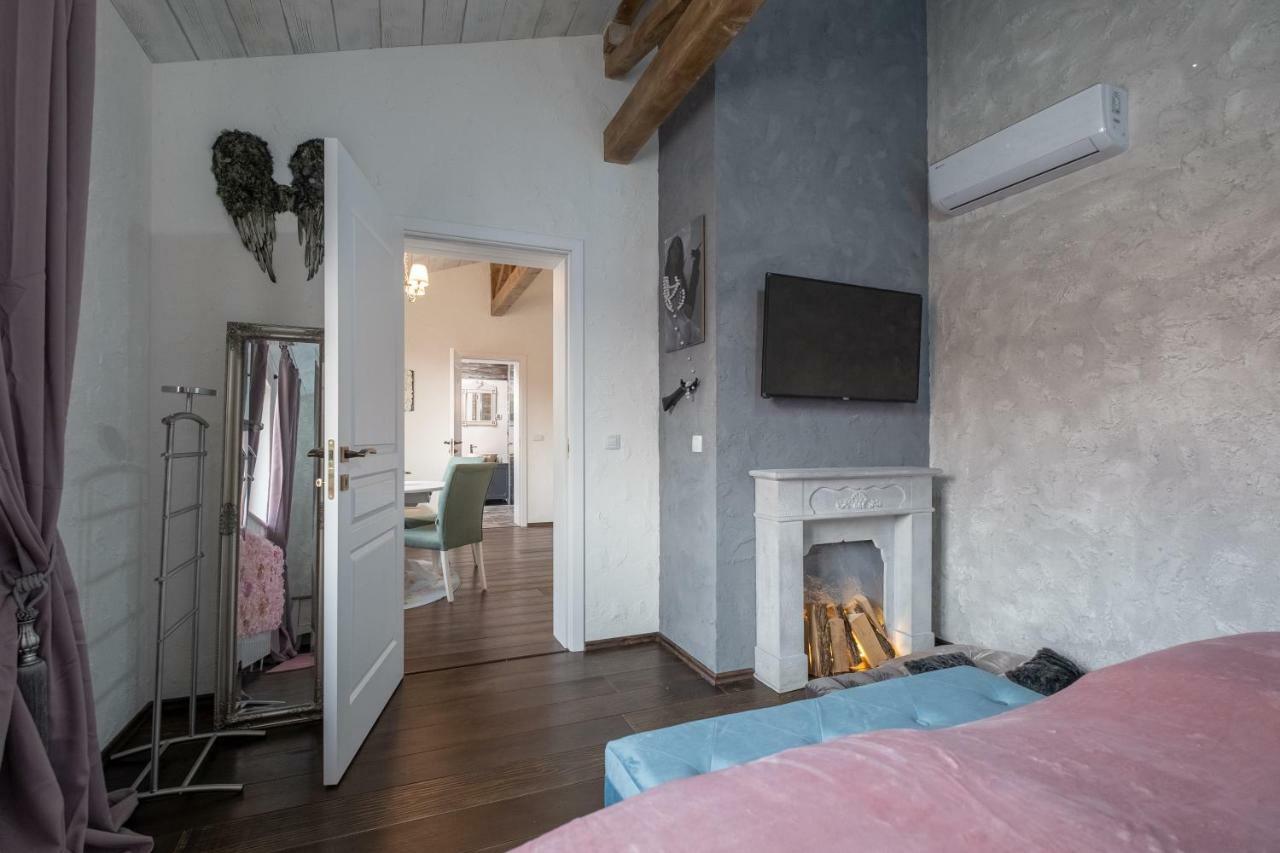 1-Bedroom Designer Apartment On Hristo Belchev Str Sofia Buitenkant foto